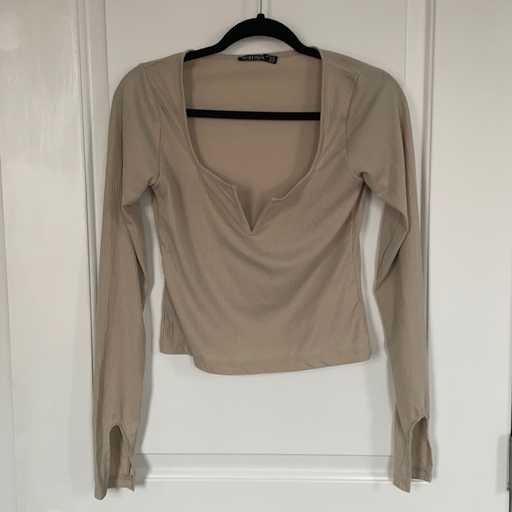 Nasty gal V-neck shirt